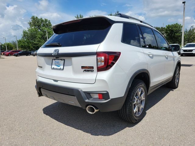 Used 2023 Platinum White Pearl Honda TrailSport image 6