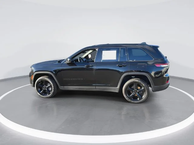 Used 2025 Black Jeep Limited image 6