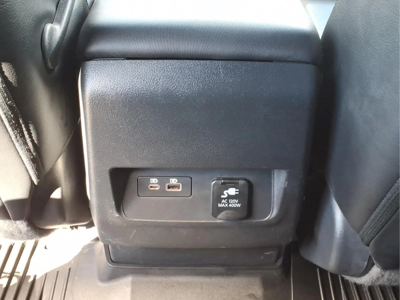 Used 2022 Boulder Grey Pearl Nissan PRO-4X image 30