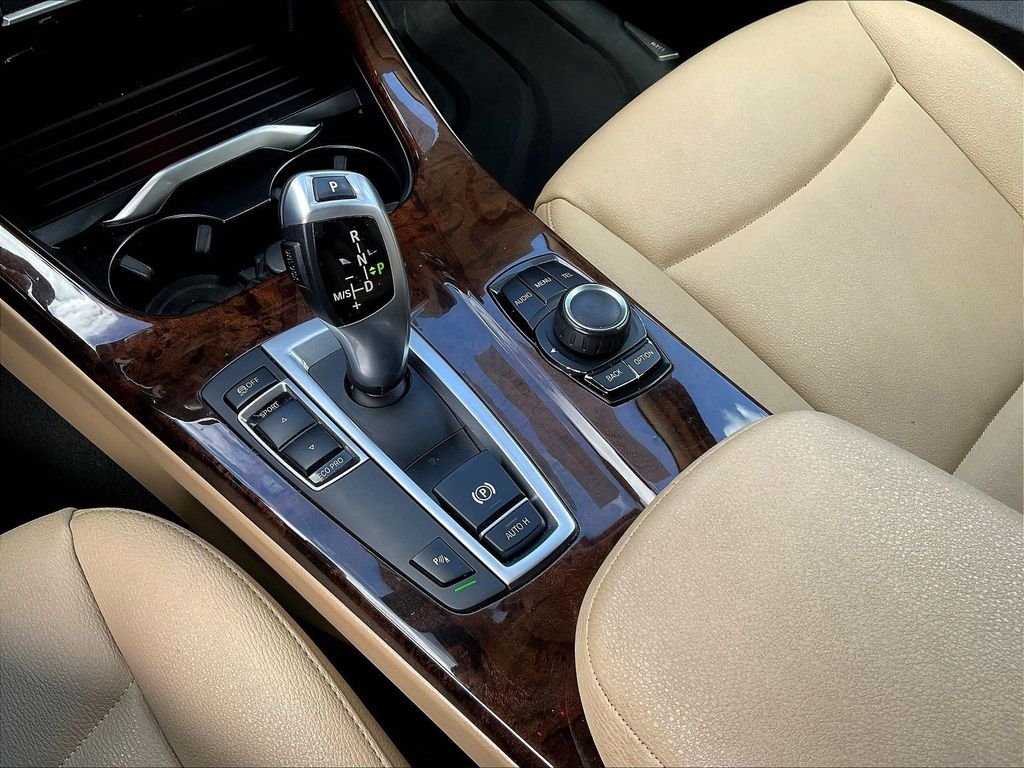 Used 2017 Black BMW sDrive28i image 19