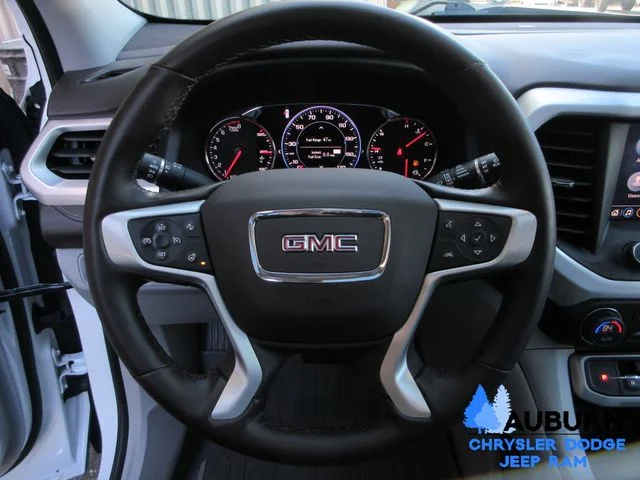 Used 2023 White GMC SLT image 34