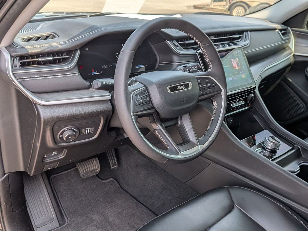 Used 2024 Black Jeep Limited image 34