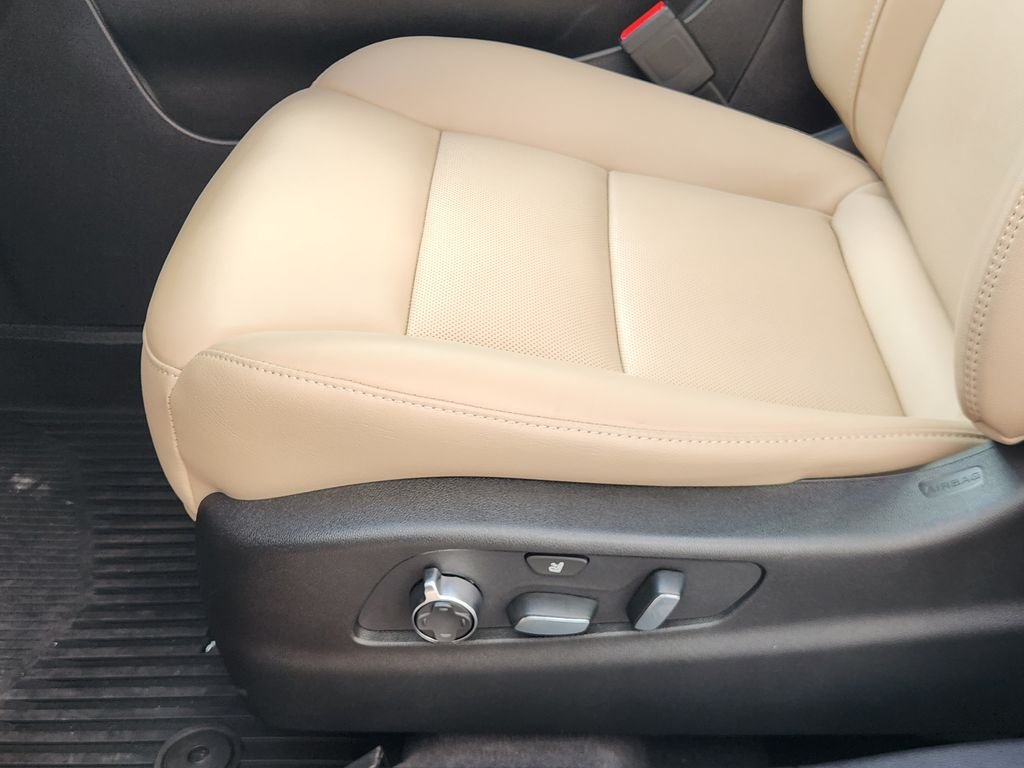 Used 2024 Black Metallic Cadillac Premium Luxury image 22