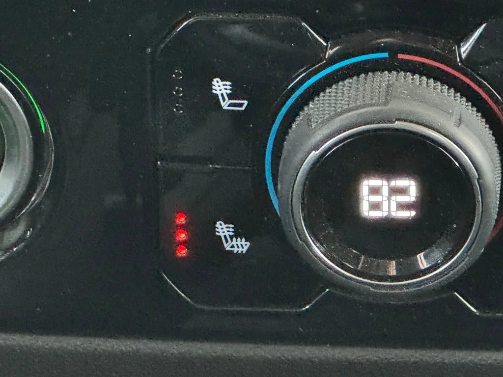 Used 2024 Black Chevrolet LT (2FL) image 33