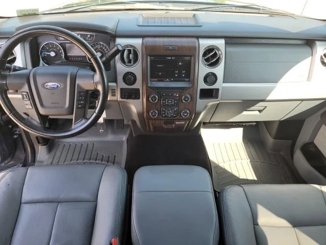 Used 2013  Ford XL image 5