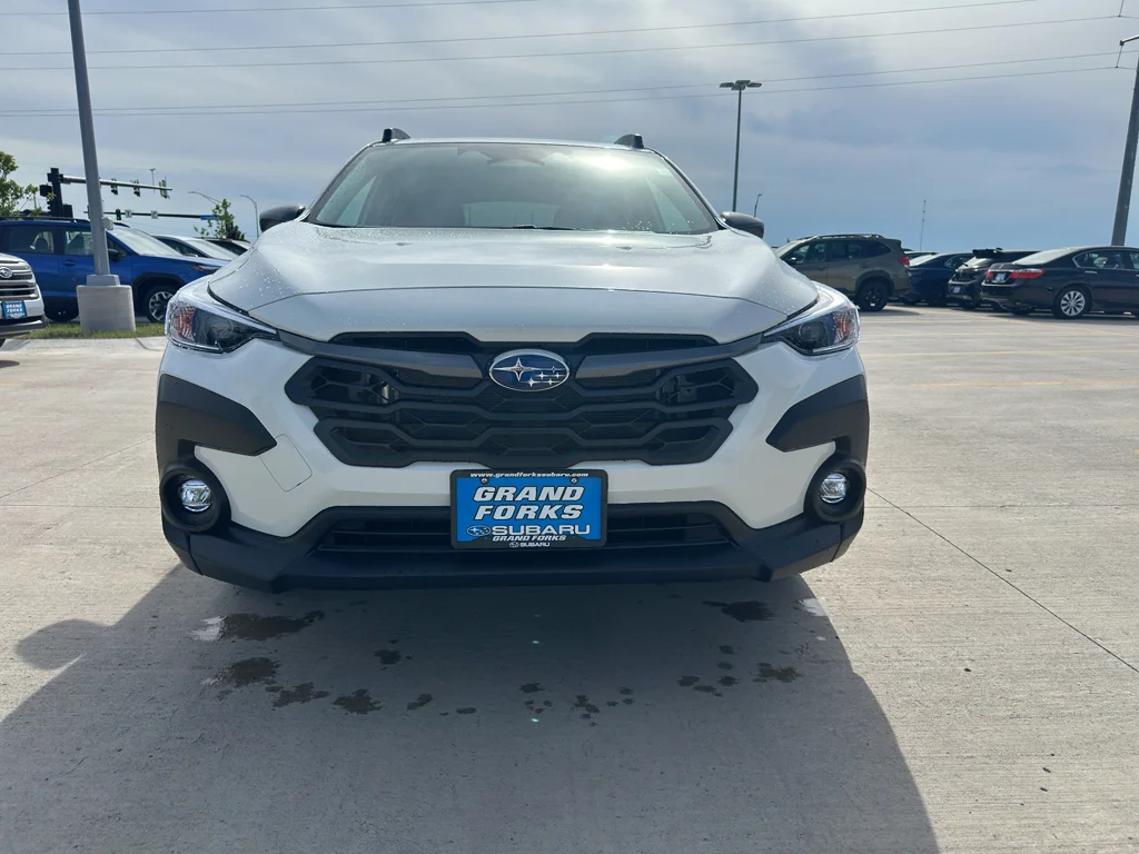 New 2026 CRYSTAL WHITE PEARL Subaru Premium image 3