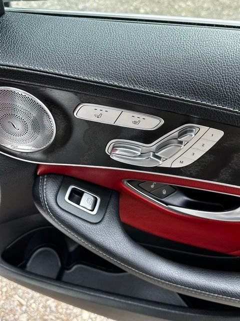 Used 2015  Mercedes-Benz C 300 image 19