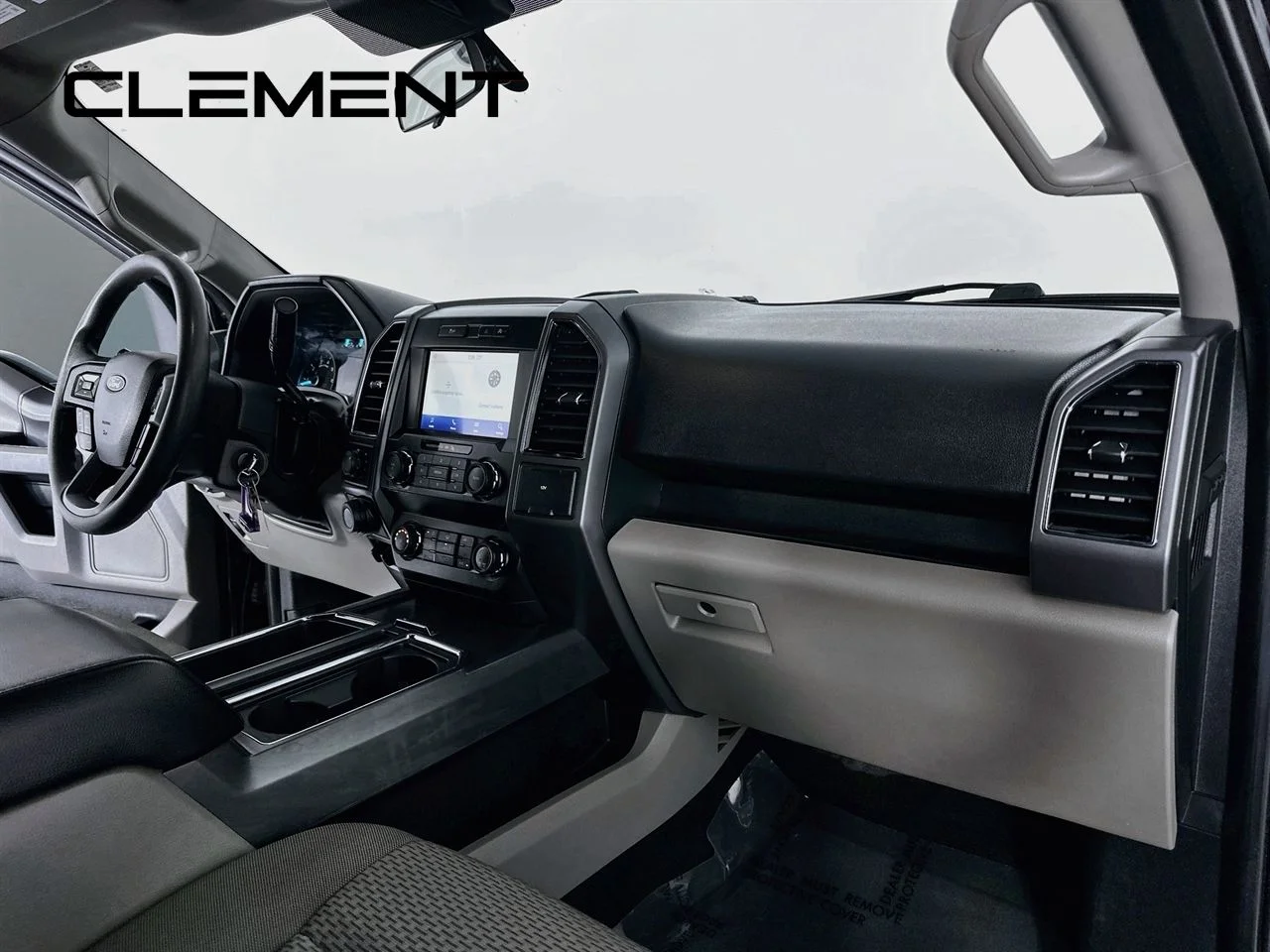 Used 2020 Black Ford XLT image 32