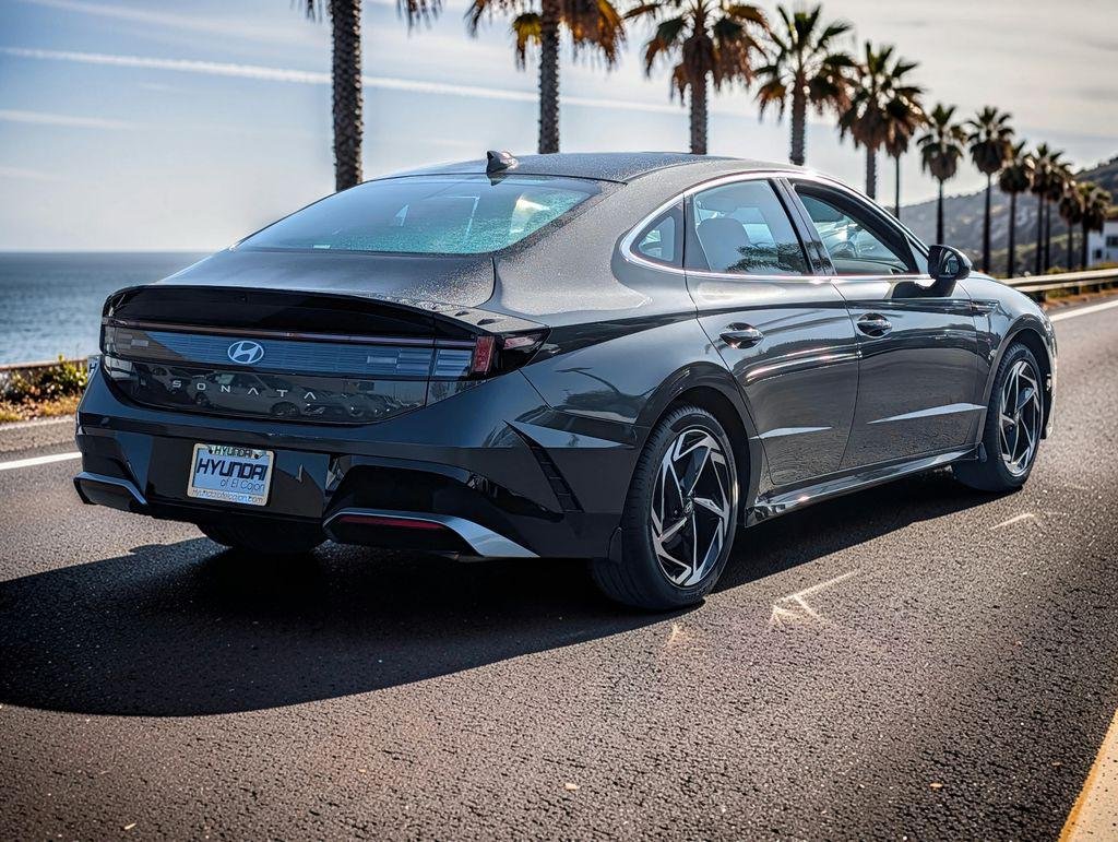 New 2026 Gray Hyundai SEL Sport image 5