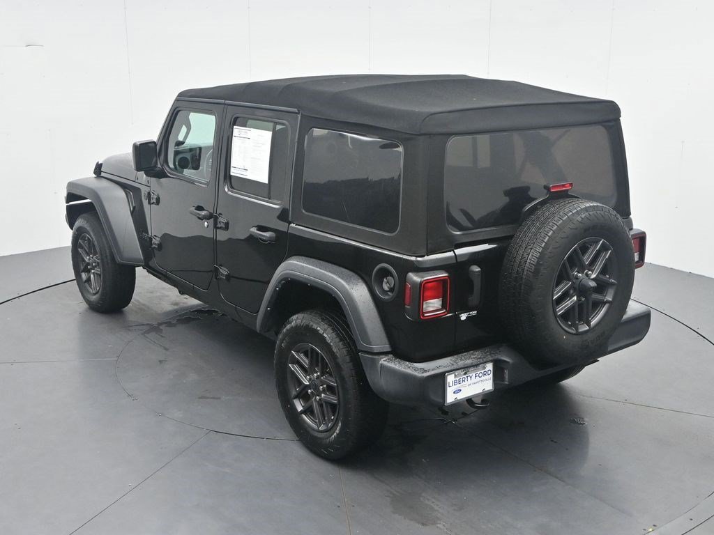 Used 2024 Black Clearcoat Jeep Sport S image 32