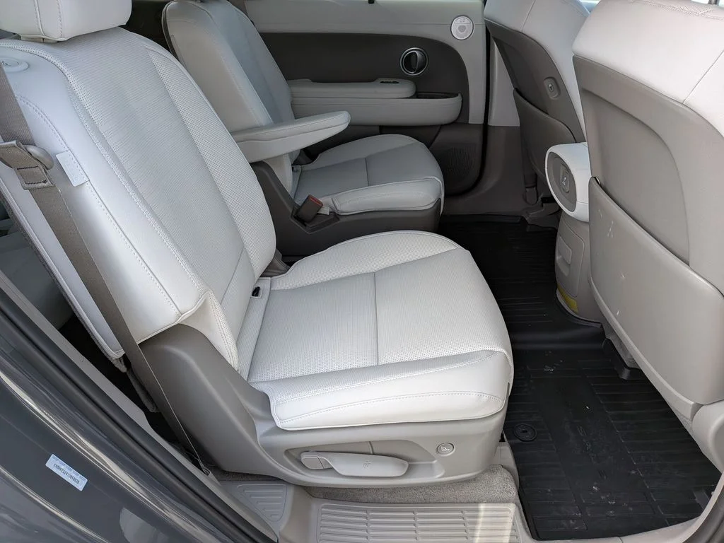 New 2026 Gray Hyundai Limited image 32