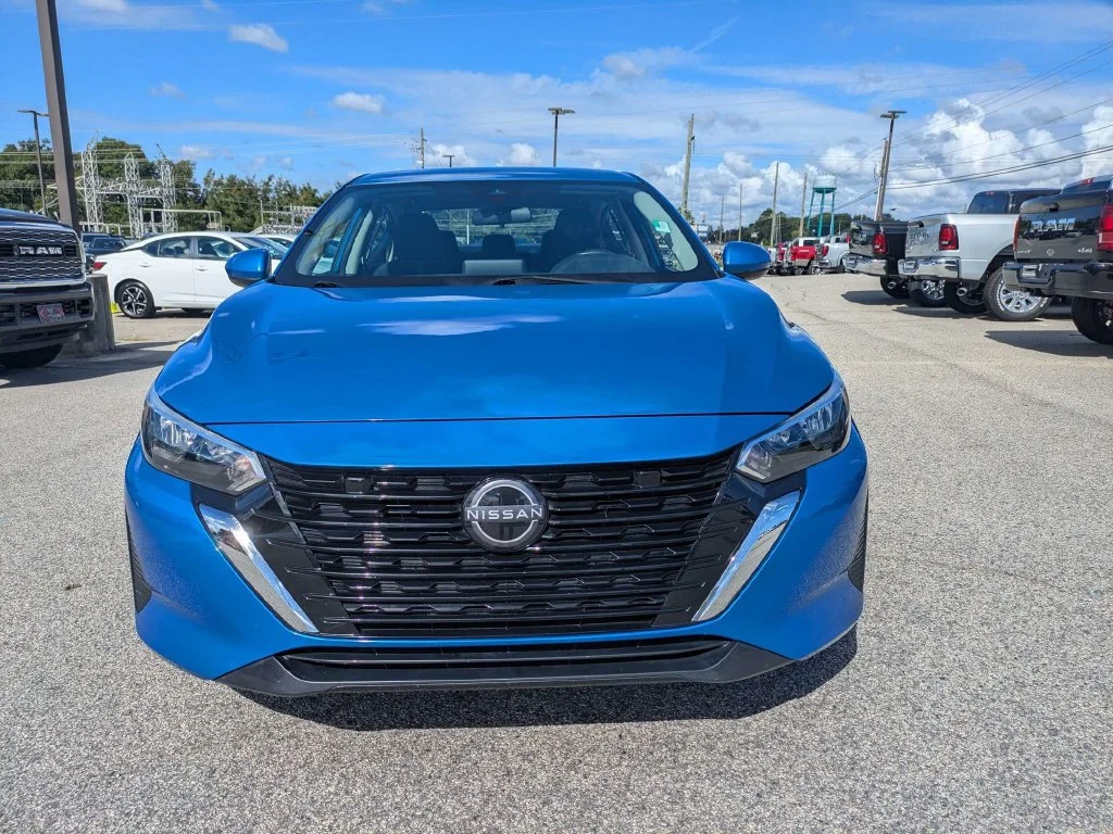 Used 2024 Blue Nissan SV image 9