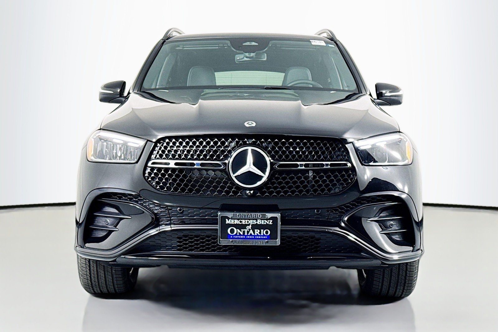 New 2026 Obsidian Black Metallic Mercedes-Benz GLE 350 4MATIC® SUV image 2