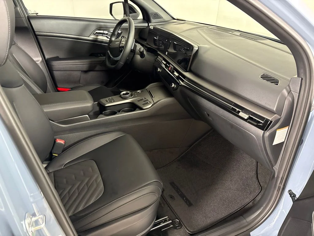 New 2027 Heritage Blue Kia X-Line image 16