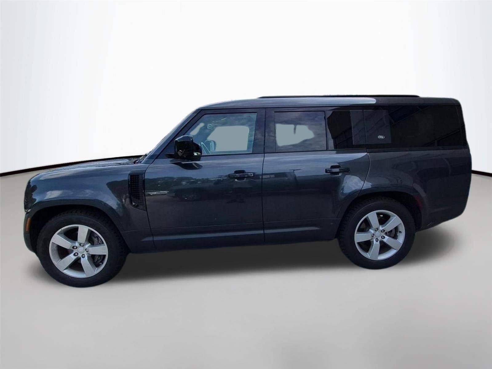 Used 2023 Carpathian Grey Premium Metallic Land Rover First Edition image 8