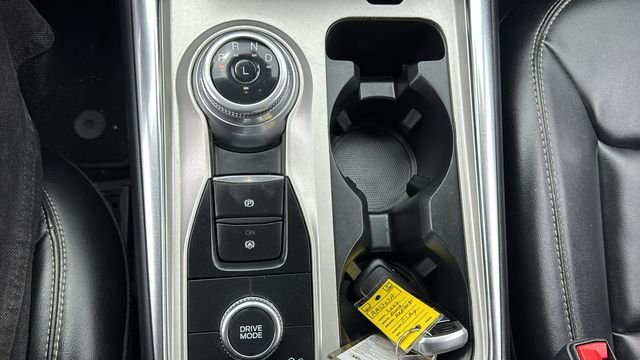Used 2022 Gray Ford XLT image 27