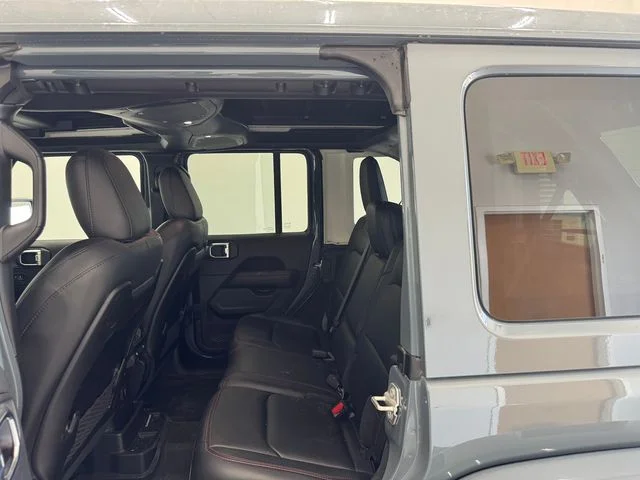 Used 2024 Anvil Clear Coat Jeep Rubicon X image 21
