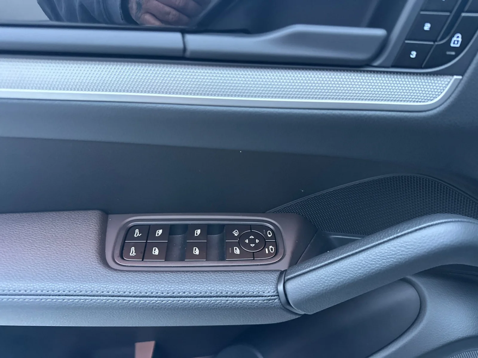 2026 Porsche Cayenne Coup Base - Photo 12