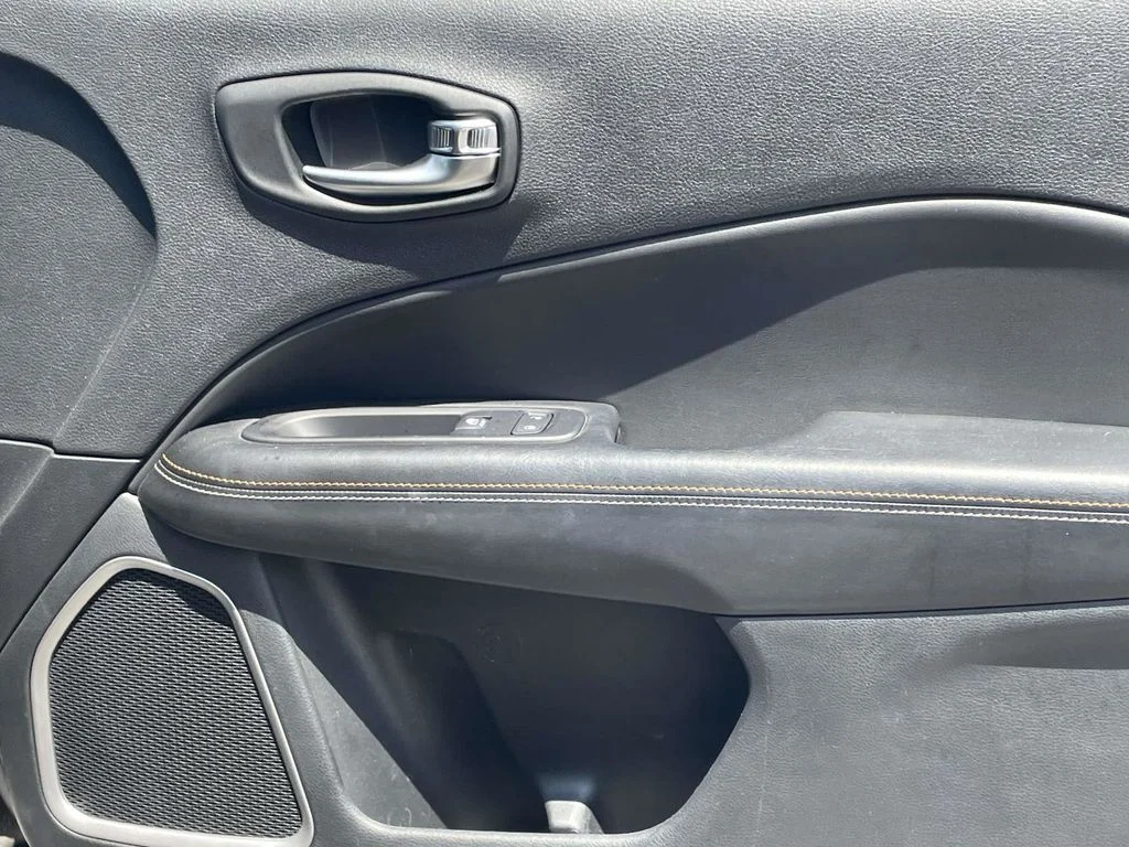 Certified Used 2020 Gray Jeep Sport image 16