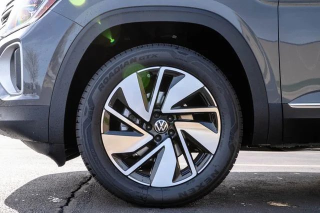New 2026 Gray Volkswagen 2.0T SEL image 9