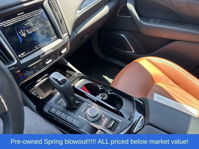 Used 2019 White Maserati  image 13