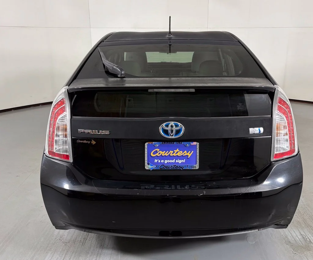 Used 2014 Black Toyota Two image 7