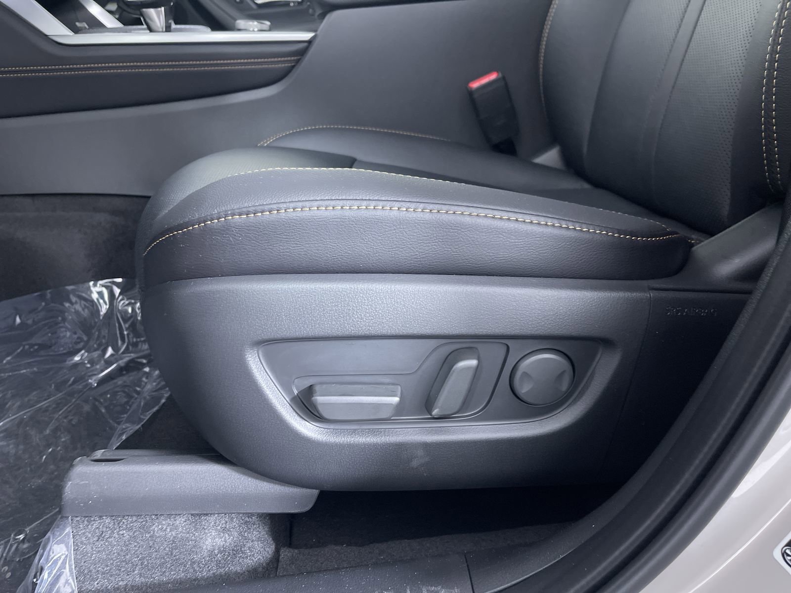 New 2026 Platinum Quartz Metallic Mazda Premium Sport image 14