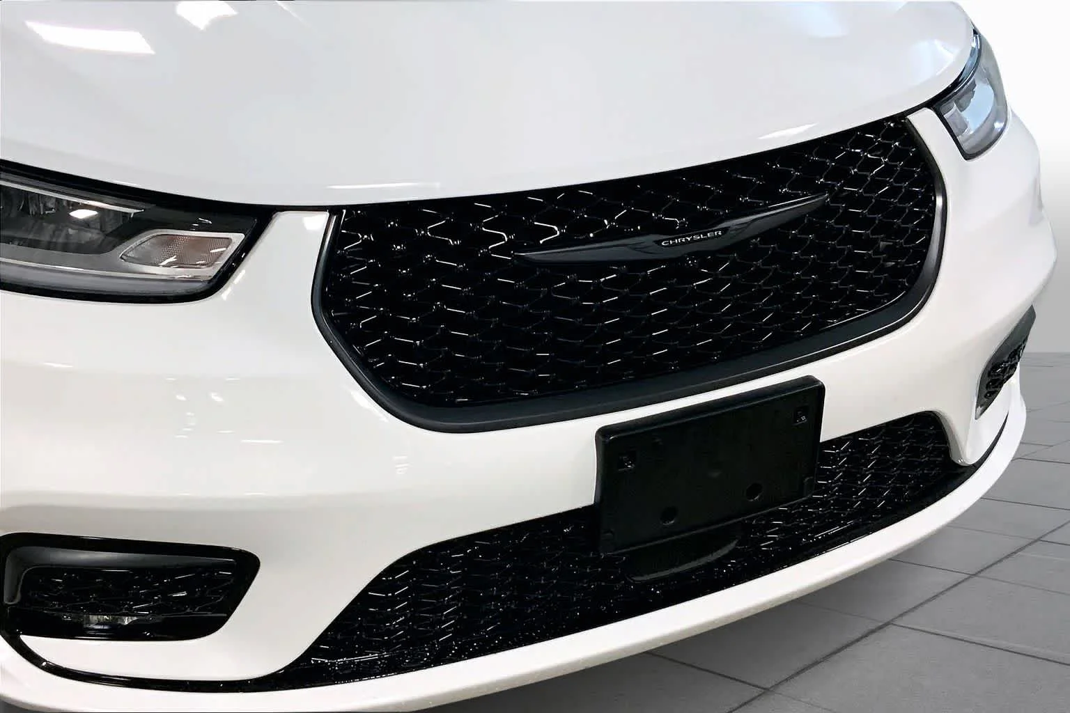 2023 Chrysler Pacifica Touring L - Photo 50