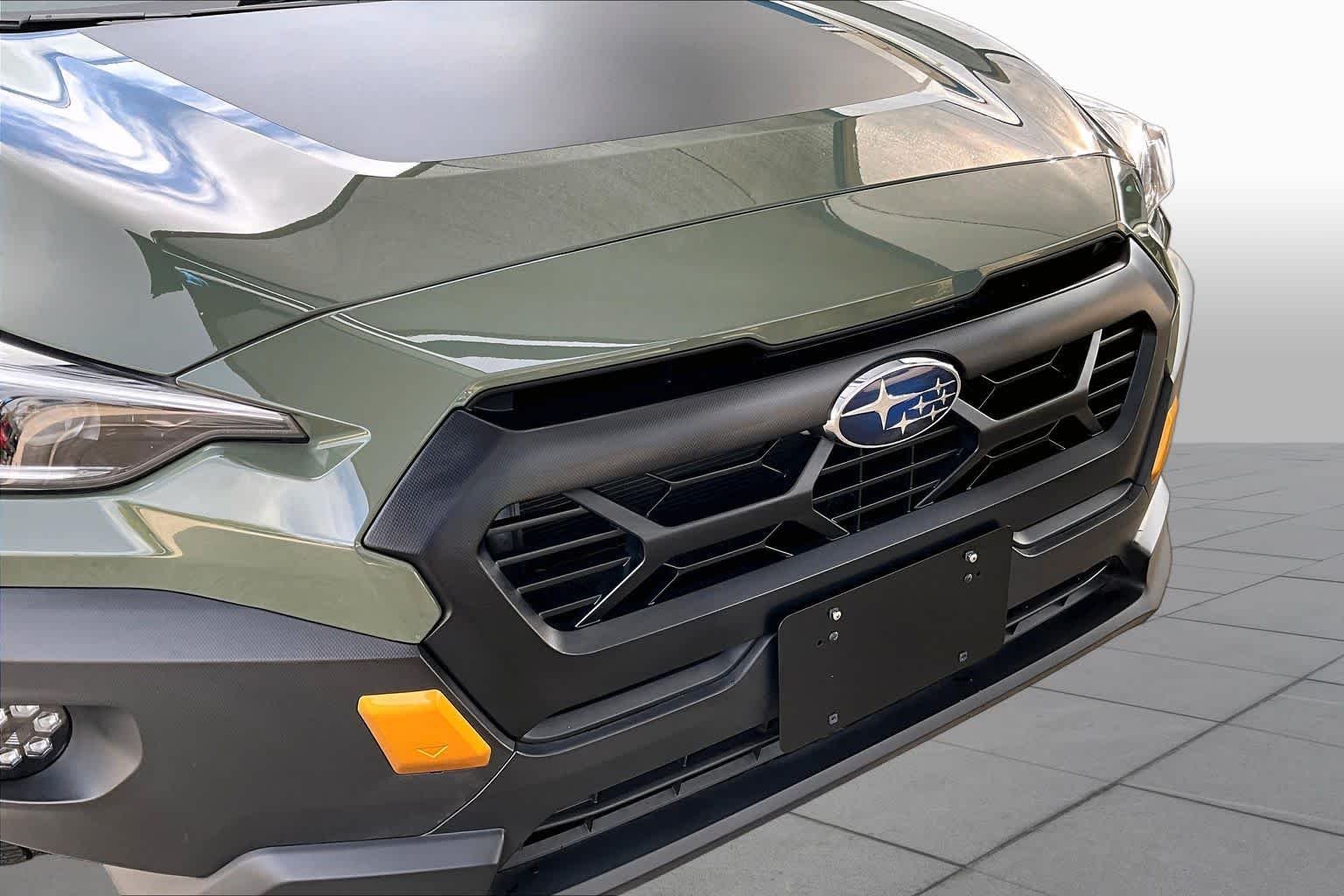 Used 2024 Alpine Green Subaru Wilderness image 30