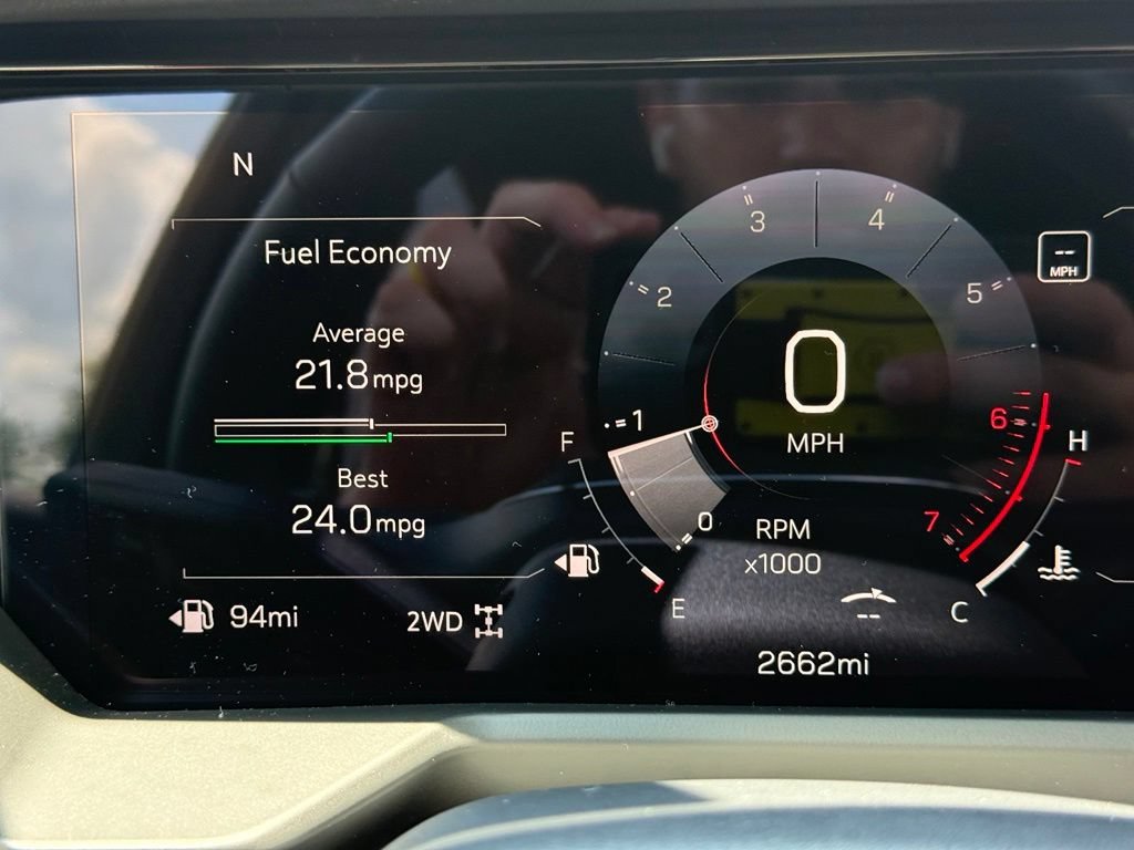 New 2026 Summit White GMC Elevation image 25