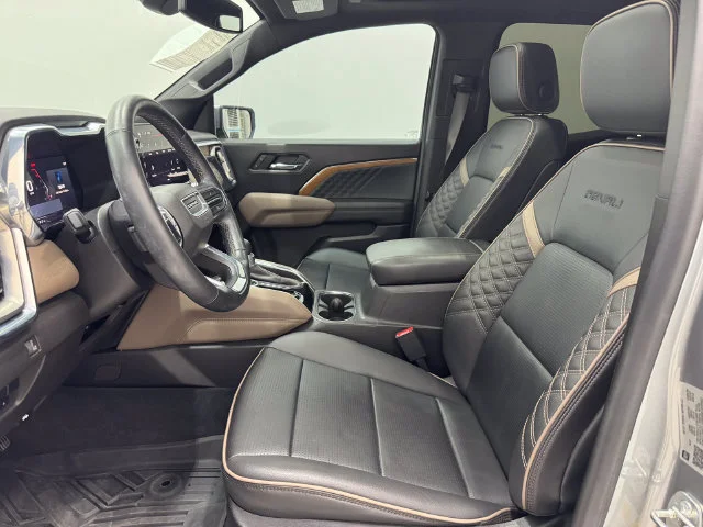 Used 2023 Sterling Metallic GMC Denali image 20
