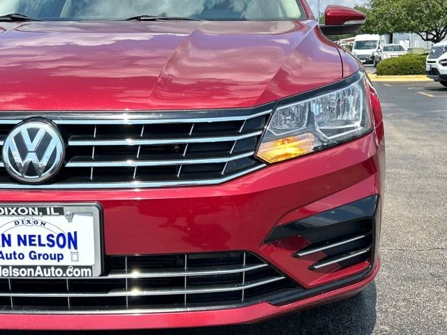 Used 2017 Red Volkswagen 1.8T R-Line image 3