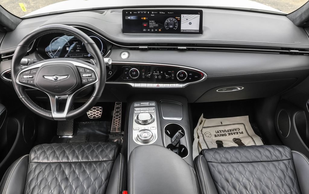 Used 2023 White Genesis 3.5T Sport image 41
