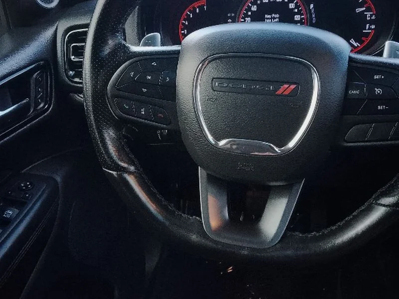 Used 2022 White Knuckle Clearcoat Dodge R/T image 19