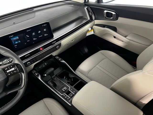 New 2026 White Kia S image 31