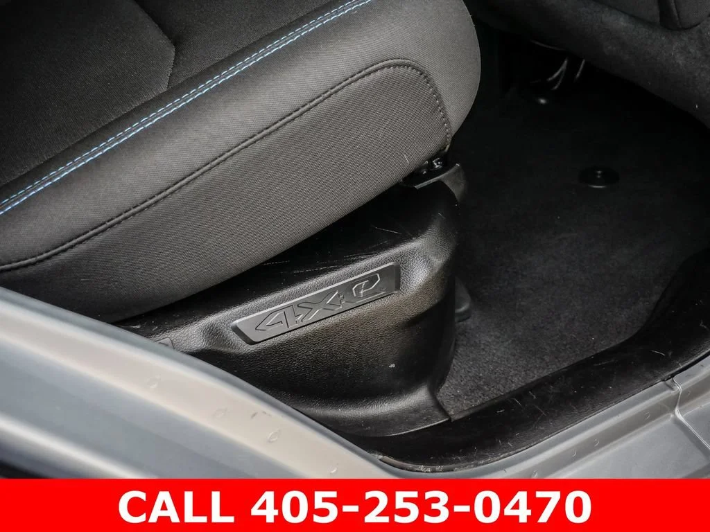 Used 2023 Silver Jeep Rubicon 4x4 image 27