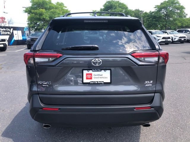 Used 2023 Gray Toyota XLE image 4