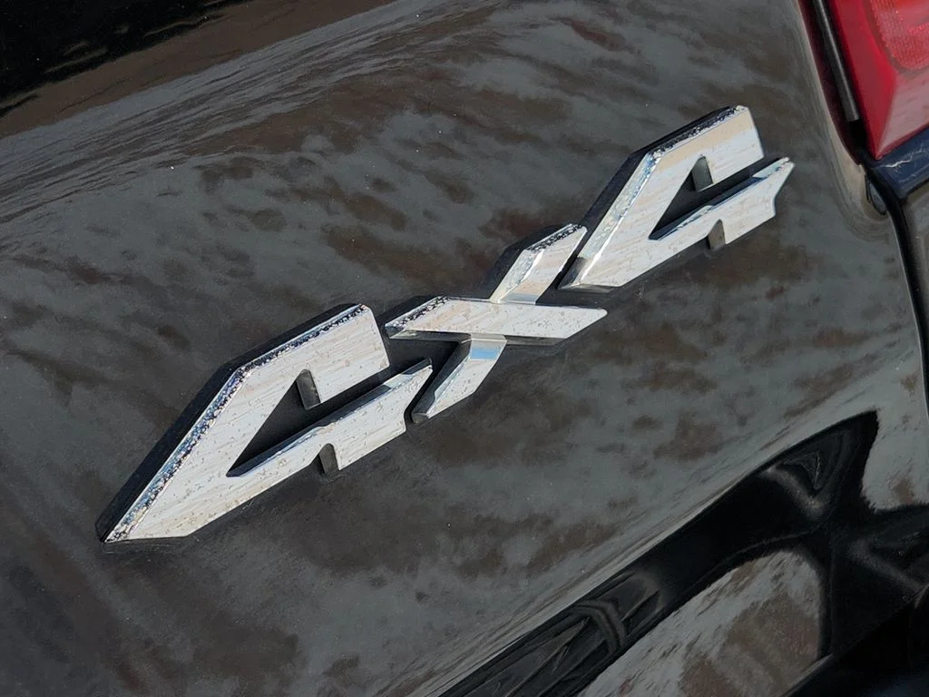 Used 2022 Diamond Black Crystal Pearlcoat Ram Longhorn image 14