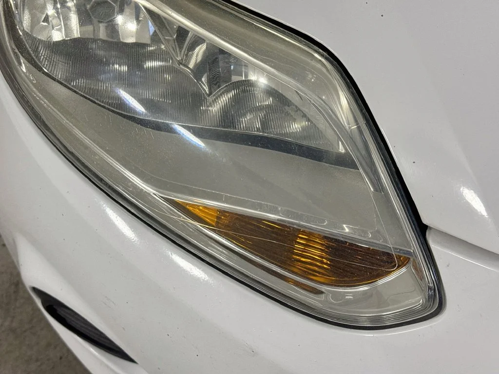 Used 2014 Oxford White Ford SE image 33