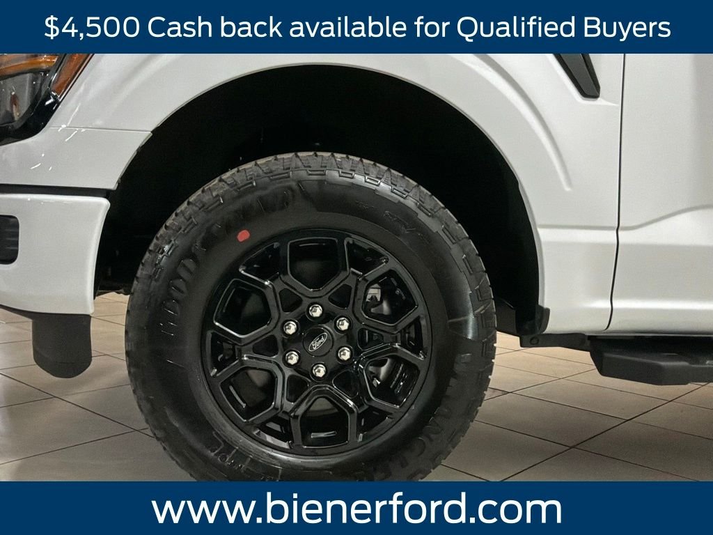 New 2026 Oxford White Ford XLT image 14