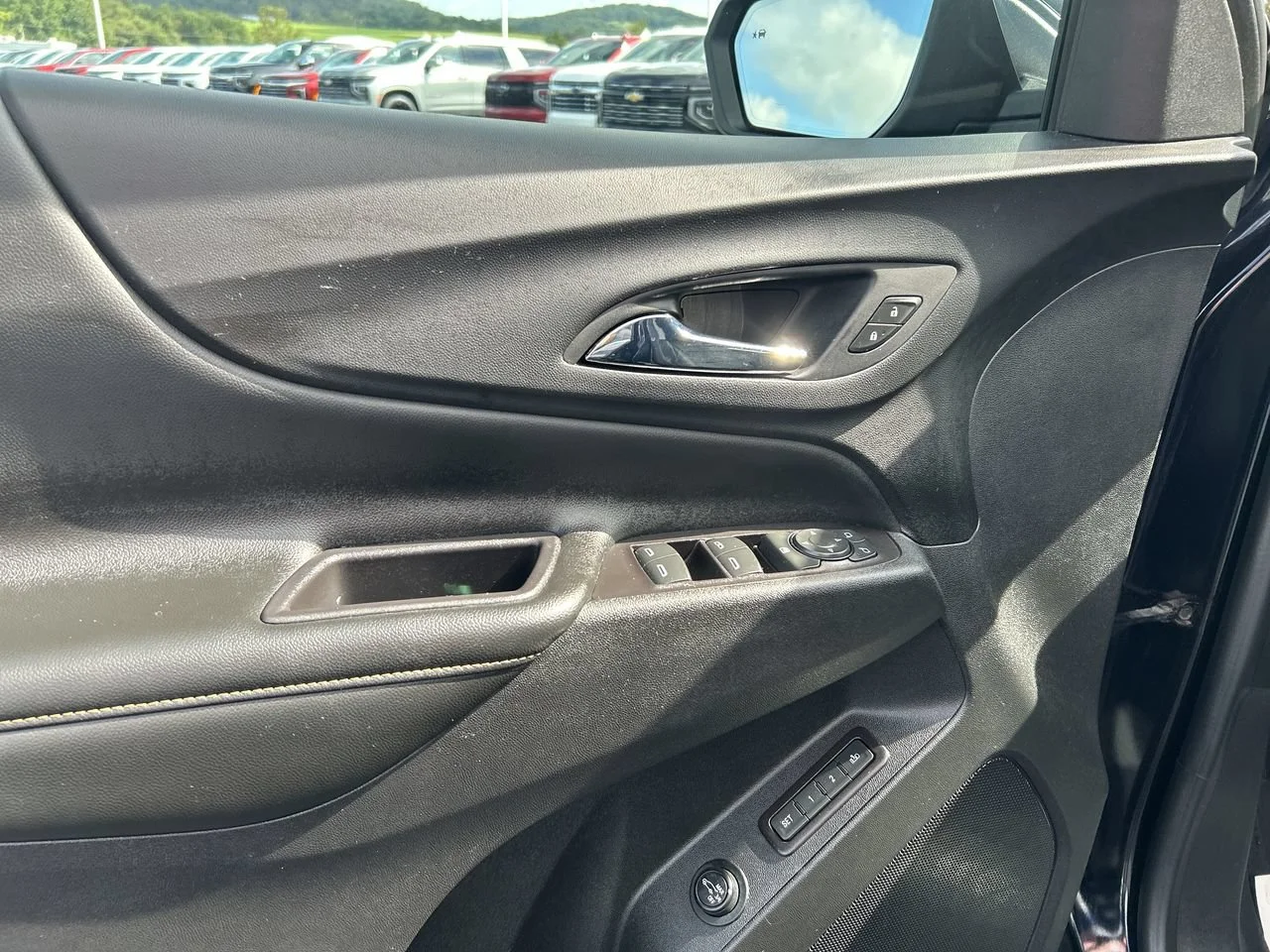 Used 2020 Midnight Blue Metallic Chevrolet Premier image 21