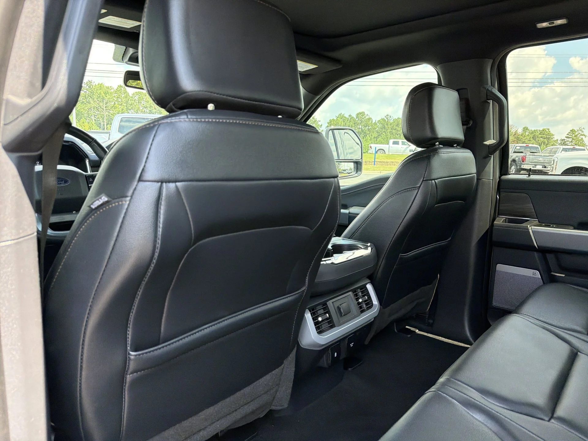 Certified Used 2024 Gray Metallic Ford Lariat image 24