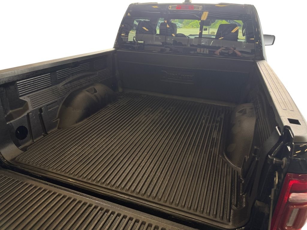 Used 2021 Black Ram Laramie image 26