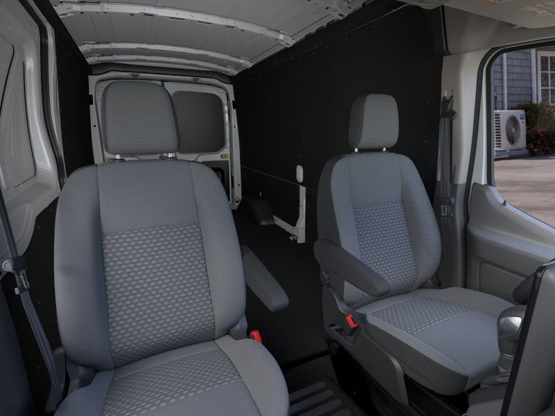 New 2026 Oxford White Ford Base image 10