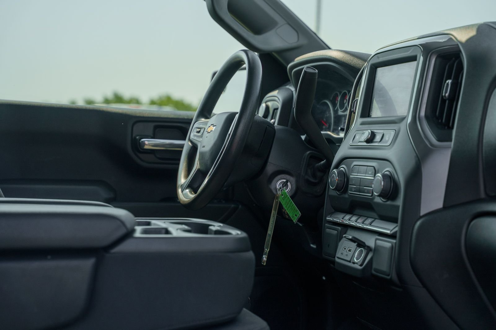Certified Used 2022  Chevrolet Custom image 13