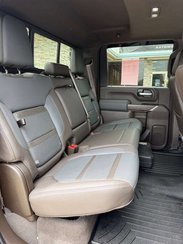 Used 2020 ONYX BLACK GMC Denali image 28