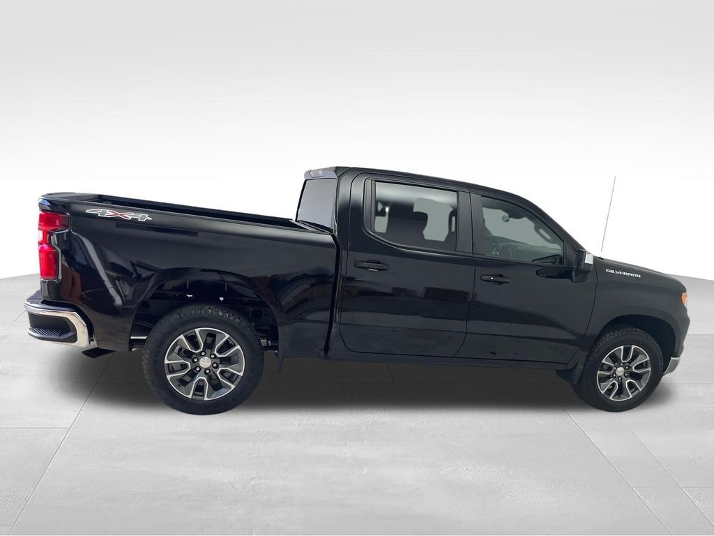 Used 2023 Black Chevrolet LT image 6