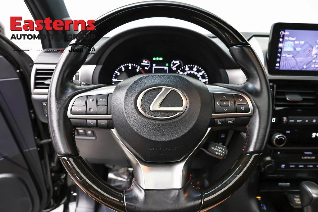 Used 2022 Black Lexus 460 image 14