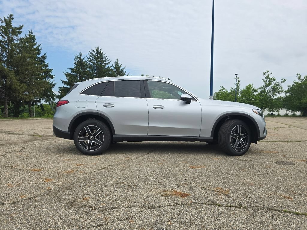 New 2026 Cirrus Silver Metallic Mercedes-Benz GLC 300 image 55