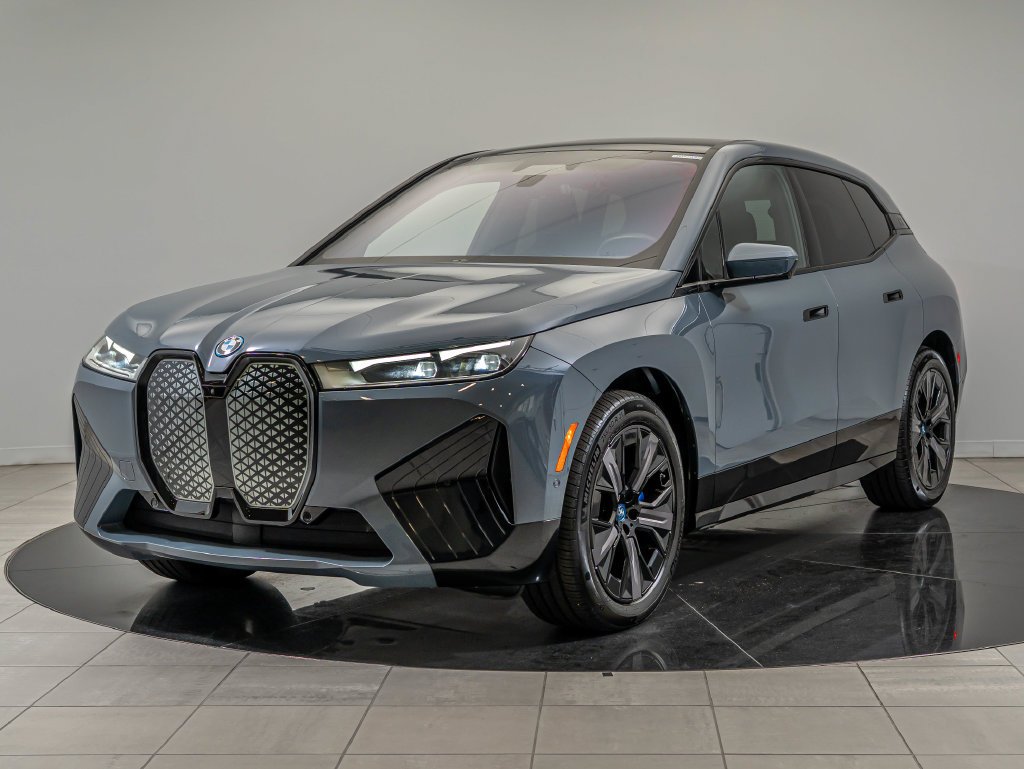 2024 BMW iX